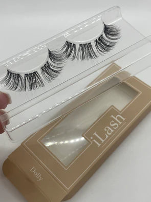 Ilash Stunning Dolly Pre-Cut Segment Lashes Packaging